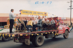 1987-photo-parade-2